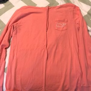 Hooded vineyard vines shirt